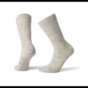 Smart wool textured crew